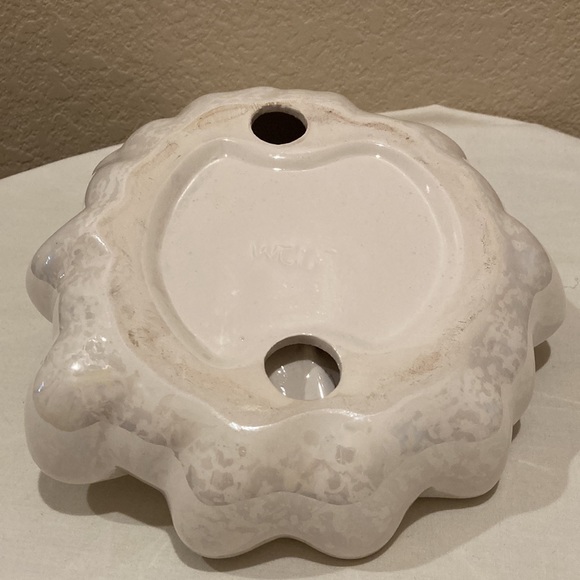 WCL Vtg Iridescent Ceramic Halloween White Ghost Candy Bowl Dish Scalloped Edges - Picture 3 of 16